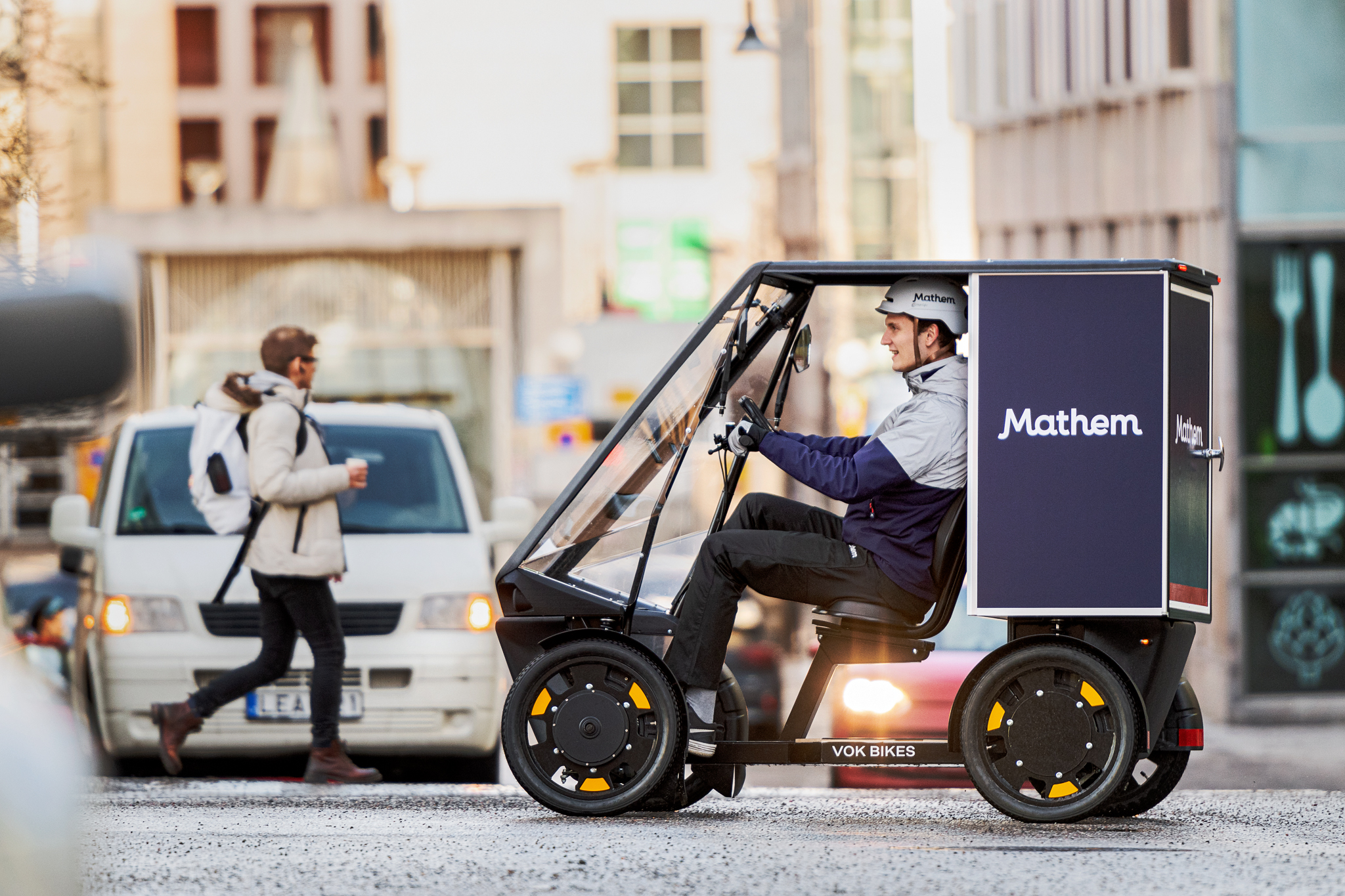 Vok cargo bike in Stockholm delivering Mathem groceries