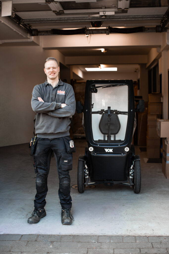 Trusted work vehicle = efficient specialist